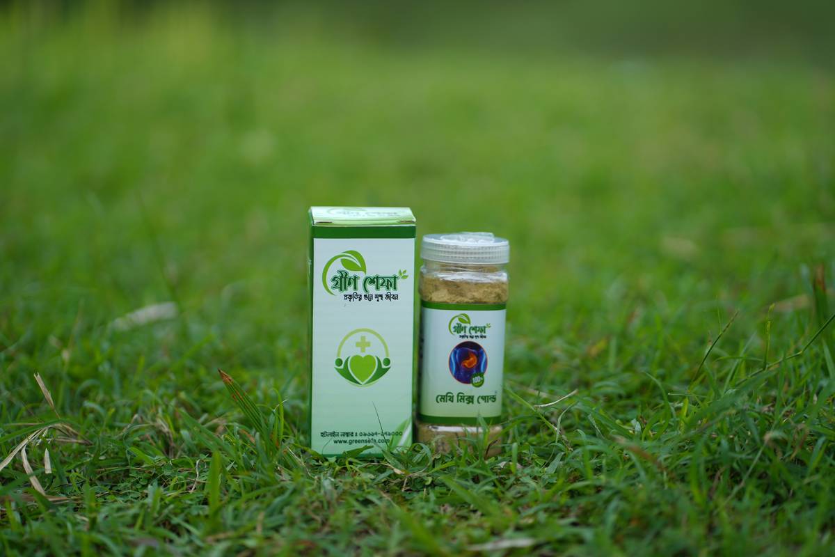 Before-and-after photo showing Sarah smiling proudly beside her kitchen counter filled with healthy snacks